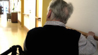 senior muž old-63622 1280